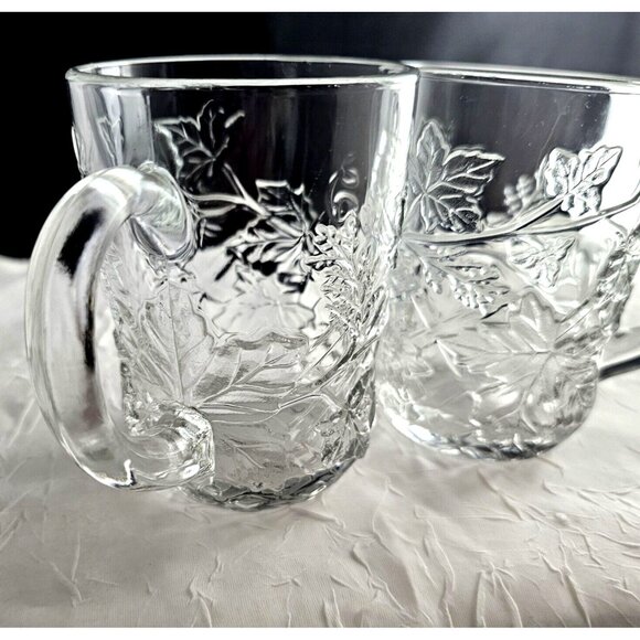 2 Cristal D'Arques Mallory Crystal Mug 4" grape leaves raised relief 10oz emboss - Picture 3 of 10